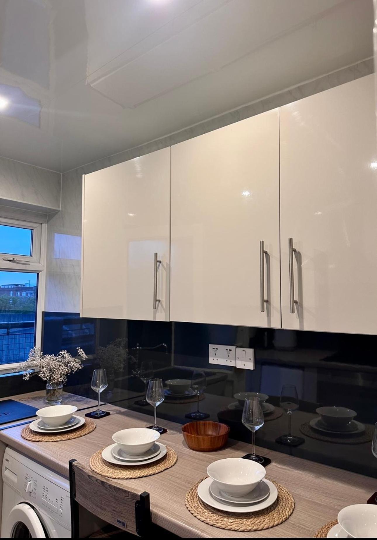 Ocean Village Marina 2 Bedroom Apartment With Balcony! Southampton Luaran gambar